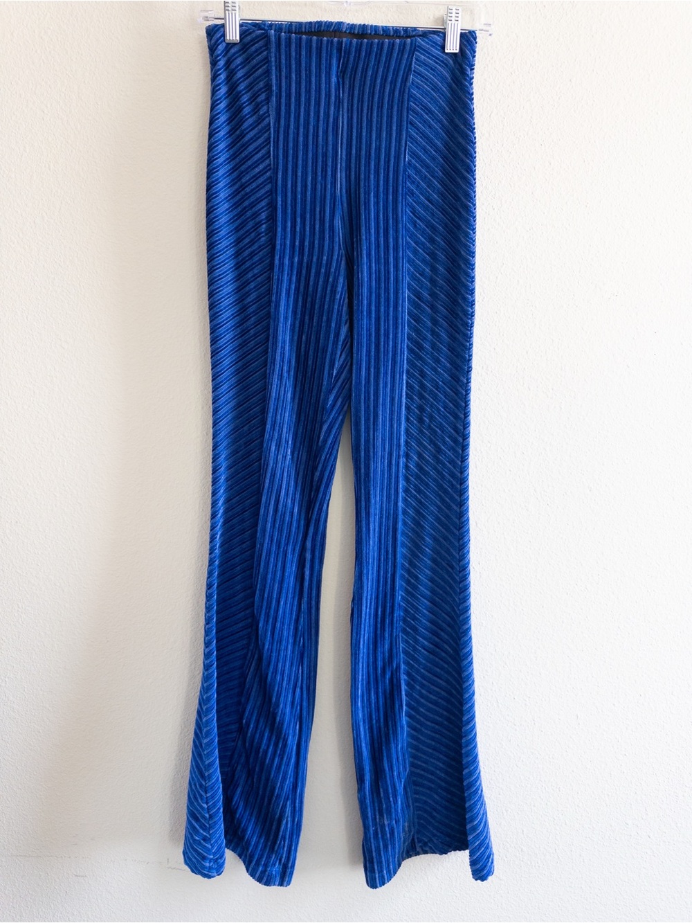 Free People Slim Pull-On Velvet Flare Blue Pants size XS
